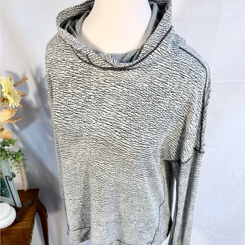 Lululemon Squad Goals Hoodie Pebble Jacquard Sz 10🧡